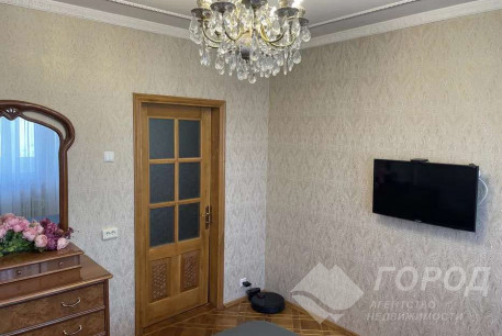 Продам 4-х кімнатну квартиру, Новые дома, Код: 802511/1