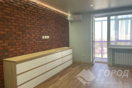 Продам 3-х кімнатну квартиру, Павлово поле, Кинотеатр Довженко, Код: 802525/1