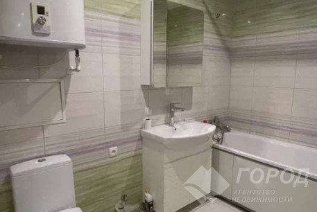 Продам 3-х кімнатну квартиру, Павлово поле, Кинотеатр Довженко, Код: 802525/1