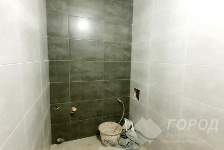 Продам 2-х кімнатну квартиру в новобудові, Центральный рынок, Код: 802565/1