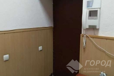 Сдам гостинку, Центр, Площадь Конституции метро (Советская), Код: 802639/1