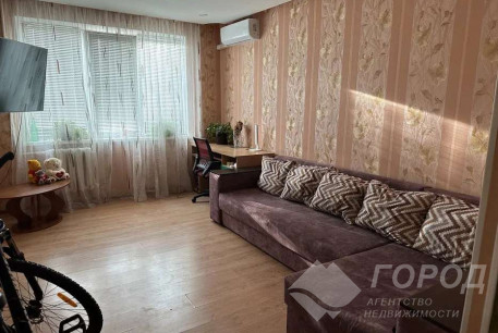Продам 3-х кімнатну квартиру, Основа, Код: 802664/1