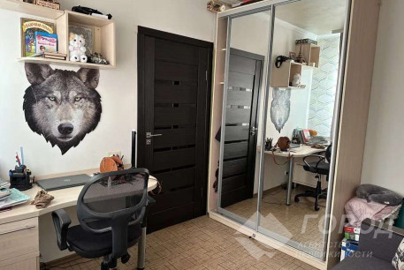 Продам 3-х кімнатну квартиру, Основа, Код: 802664/1