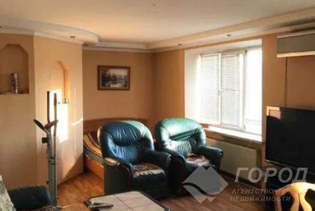 Продам 3-х кімнатну квартиру, Гагарина проспект, Спортивная метро, Код: 802689/1