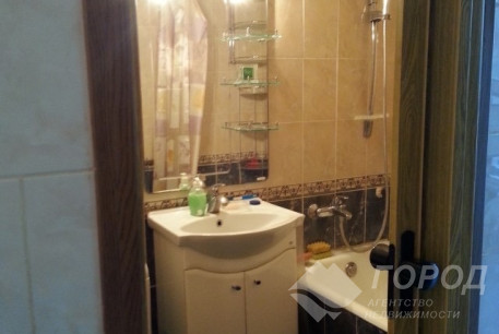 Продам 3-х кімнатну квартиру, Гагарина проспект, Метростроителей метро, Код: 802707/1