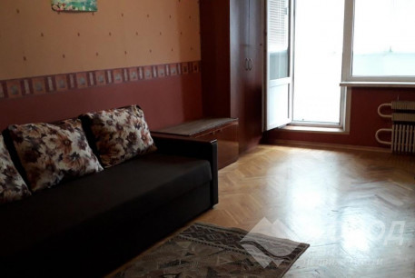 Продам 3-х кімнатну квартиру, Гагарина проспект, Метростроителей метро, Код: 802707/1