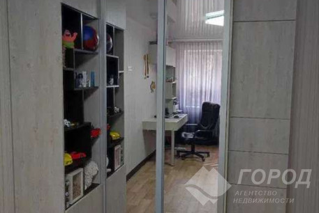 Продам 3-х кімнатну квартиру, Немышля, Код: 802728/3