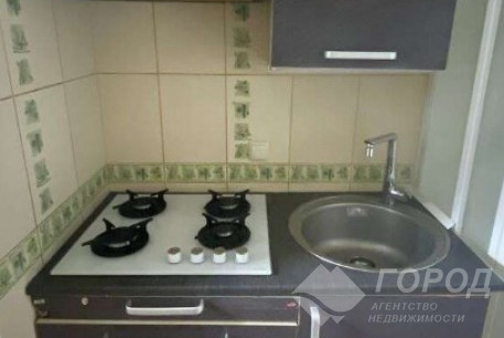 Продам 1-кімнатну квартиру, Гагарина проспект, Защитников Украины метро (Площадь Восстания), Код: 802730/1