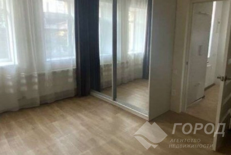 Продам 1-кімнатну квартиру, Гагарина проспект, Защитников Украины метро (Площадь Восстания), Код: 802730/1