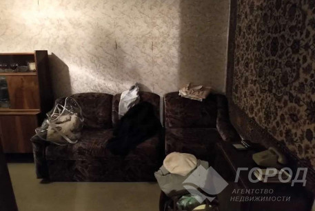 Продам 2-х кімнатну квартиру, Рогань, Солнечный, Код: 802735/1