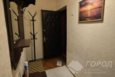 Продам 1-кімнатну квартиру, Новые дома, Маршала Жукова метро (Дворец спорта), Код: 802736/2