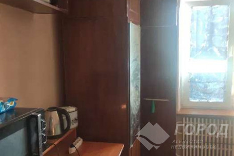 Продам гостинку, Новые дома, Коммунальный рынок, Код: 802748/1