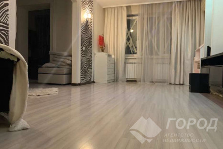 Продам 2-х кімнатну квартиру, Новые дома, Код: 802754/1