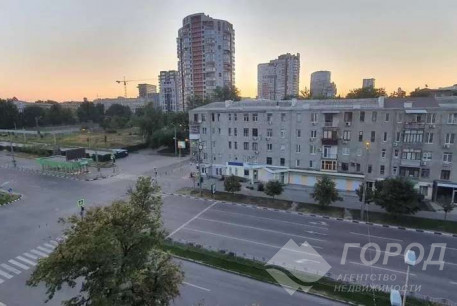 Продам 2-х кімнатну квартиру, Павлово поле, Код: 802806/1