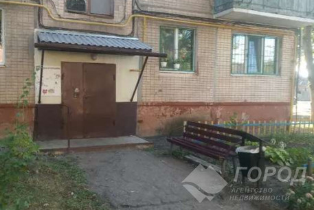 Продам 2-х кімнатну квартиру, ХТЗ, Код: 802809/1