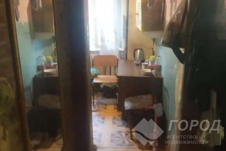 Продам 2-х кімнатну квартиру, ХТЗ, Код: 802809/1