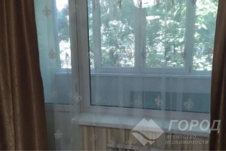 Продам 2-х кімнатну квартиру, Сосновая Горка, Научная метро, Код: 802819/2