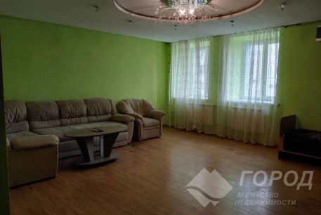 Продам 3-х кімнатну квартиру, Салтовский, Завод им. Малышева метро, Код: 802829/1