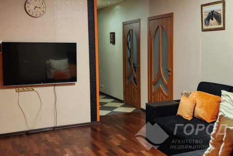 Сдам 2-х кімнатну квартиру, ХТЗ, ХТЗ метро, Код: 802861/1