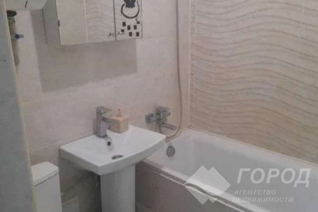 Продам 3-х кімнатну квартиру, Центр, Площадь Конституции метро (Советская), Код: 802971/1