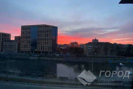 Продам 3-х кімнатну квартиру, Центр, Площадь Конституции метро (Советская), Код: 802971/1