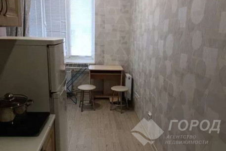 Сдам гостинку, Центральный рынок, Код: 803019/2