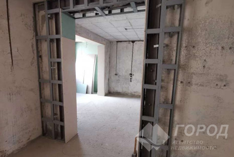 Продам 4-х кімнатну квартиру, Северная Салтовка, Код: 803062/1