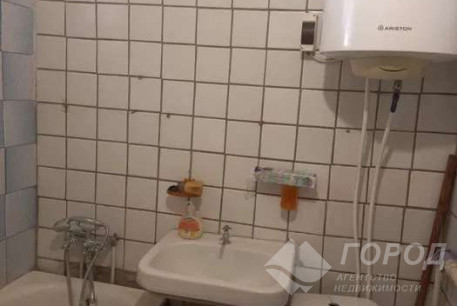 Продам 1-кімнатну квартиру, Гагарина проспект, Спортивная метро, Код: 803108/1