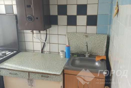 Продам 1-кімнатну квартиру, Гагарина проспект, Спортивная метро, Код: 803108/1