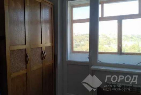 Продам 3-х кімнатну квартиру, Гагарина проспект, Защитников Украины метро (Площадь Восстания), Код: 803145/1