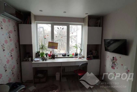 Продам 4-х кімнатну квартиру, Салтовка, 533 м/р, Код: 803155/1