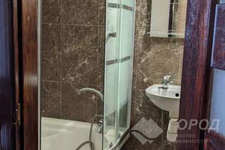 Сдам гостинку, Центральный рынок, Код: 803261/1