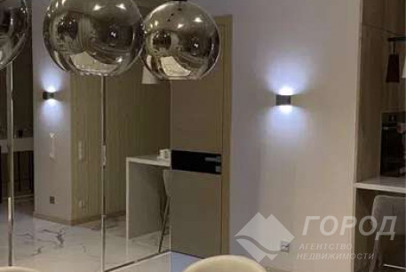 Продам 3-х кімнатну квартиру в новобудові, Центр, Код: 803264/1