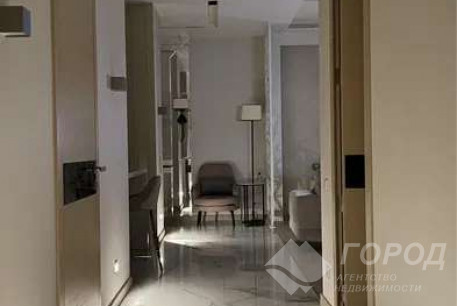 Продам 3-х кімнатну квартиру в новобудові, Центр, Код: 803264/1