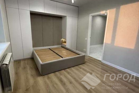 Продам 1-кімнатну квартиру в новобудові, Центральный рынок, Центральный Рынок метро, Код: 803267/1