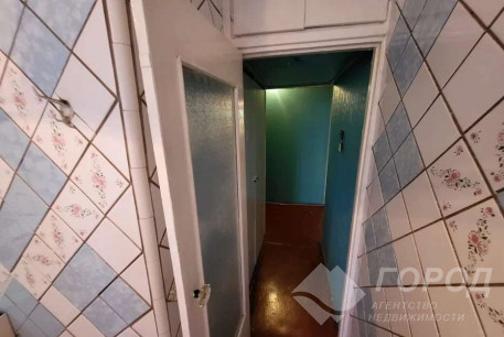 Продам 2-х кімнатну квартиру, Рогань, Роганский ж/м, Код: 803280/1