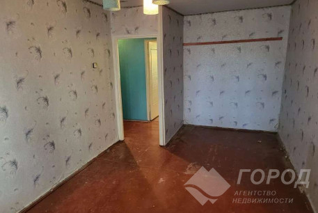 Продам 2-х кімнатну квартиру, Рогань, Роганский ж/м, Код: 803280/1