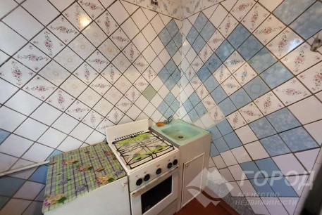 Продам 2-х кімнатну квартиру, Рогань, Роганский ж/м, Код: 803280/1