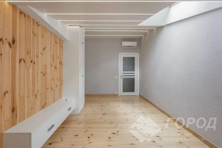 Продам 3-х кімнатну квартиру в новобудові, Центральный рынок, Центральный Рынок метро, Код: 803330/1