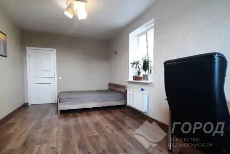 Продам 1-кімнатну квартиру в новобудові, Рогань, Код: 803331/1