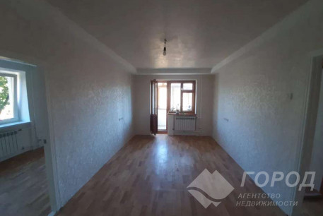 Продам 2-х кімнатну квартиру, Одесская, Зерновая ост., Код: 803371/1