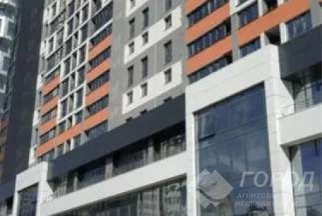 Продам 4-х кімнатну квартиру в новобудові, Центр, Код: 803393/1