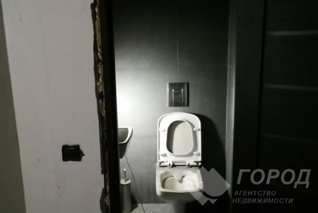 Продам 3-х кімнатну квартиру, Центр, Код: 803443/1