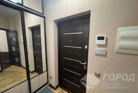 Продам 2-х кімнатну квартиру, Центральный рынок, Южный вокзал метро, Код: 803471/1