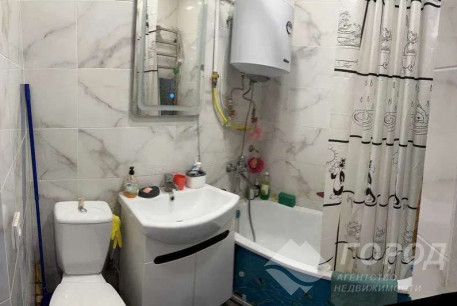 Продам 2-х кімнатну квартиру, Алексеевка, Код: 803472/1