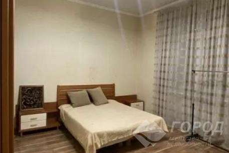 Сдам 5-и кімнатну квартиру, Центр, Архитектора Бекетова метро, Код: 803498/1