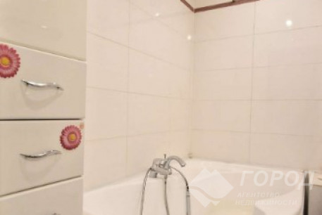 Продам 3-х кімнатну квартиру, Салтовка, 533 м/р, Код: 803529/1