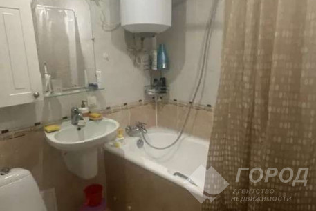 Продам 2-х кімнатну квартиру, Гагарина проспект, Защитников Украины метро (Площадь Восстания), Код: 803535/1