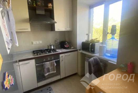 Продам 2-х кімнатну квартиру, Гагарина проспект, Защитников Украины метро (Площадь Восстания), Код: 803535/1