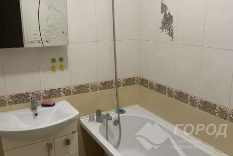 Сдам 1-кімнатну квартиру в новобудові, Рогань, Код: 803565/1